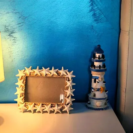 アパート Light Blue House *